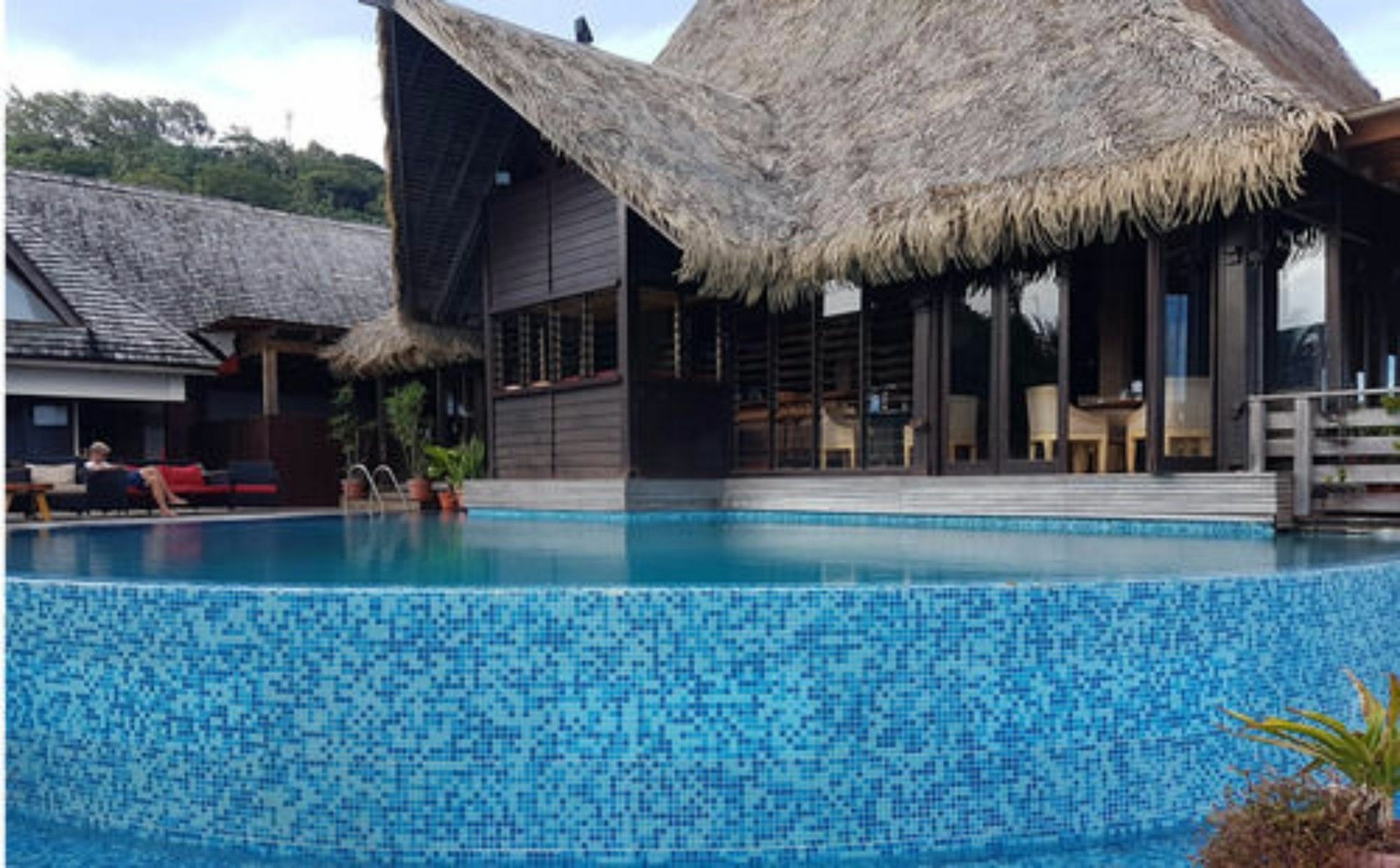 Oa Oa Bora Bora